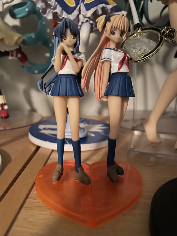 OneMall provides Mercari products: 美少女フィギュア ラブライブ