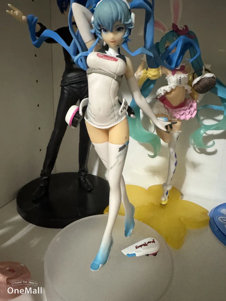 Figure haul! by nuggethege*** - OneMall