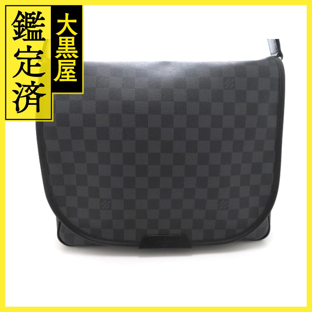 LOUIS VUITTON Louis Vuitton Daniel MM Shoulder Bag Damier Grafite N58029 [473]] [Middle Ages] [big stool House]]